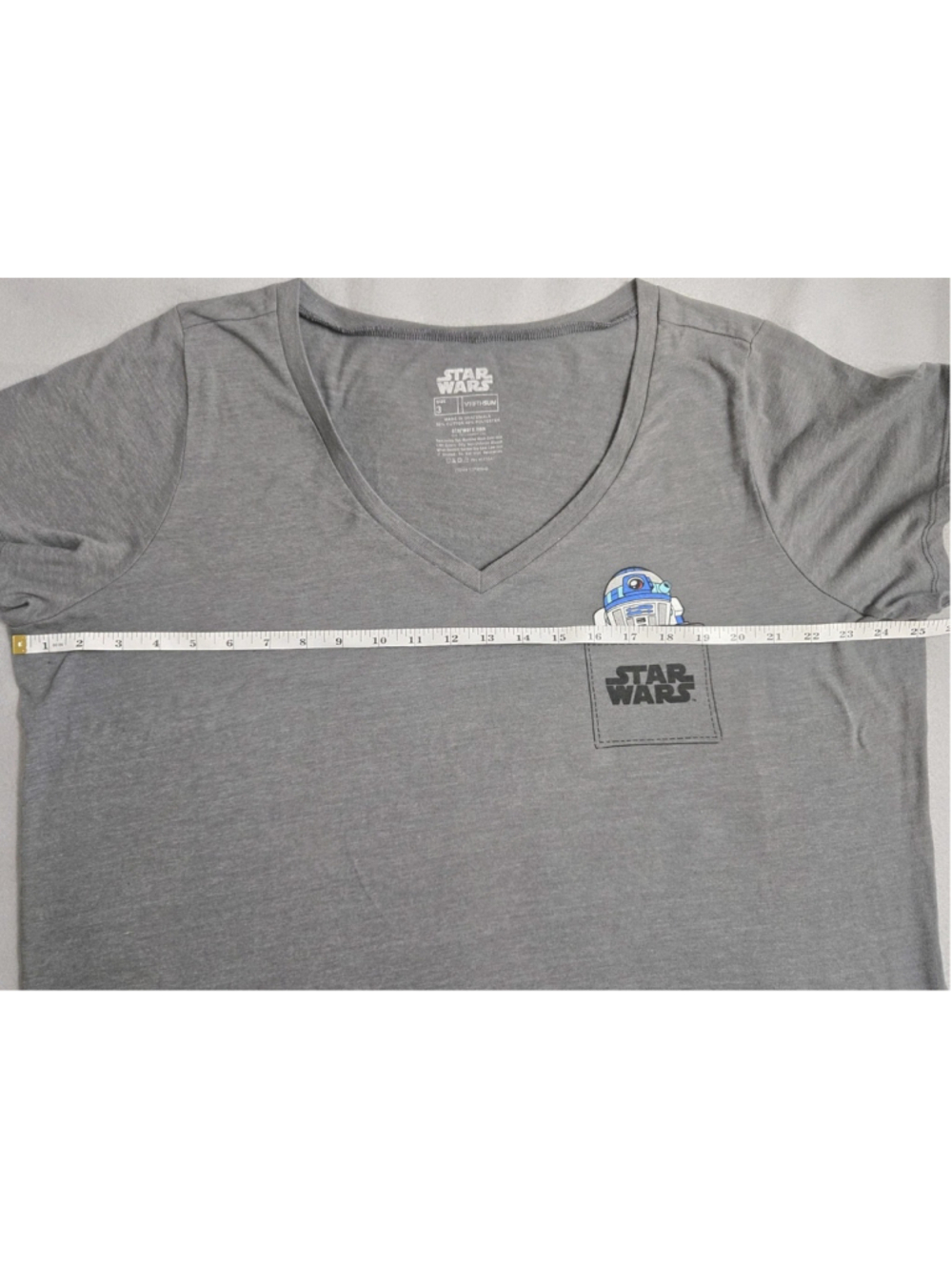 Star Wars Fifth Sun R2D2 Pocket T Shirt Womens Size 3 Gray V Neck Graphic Top - Picture 5 of 8